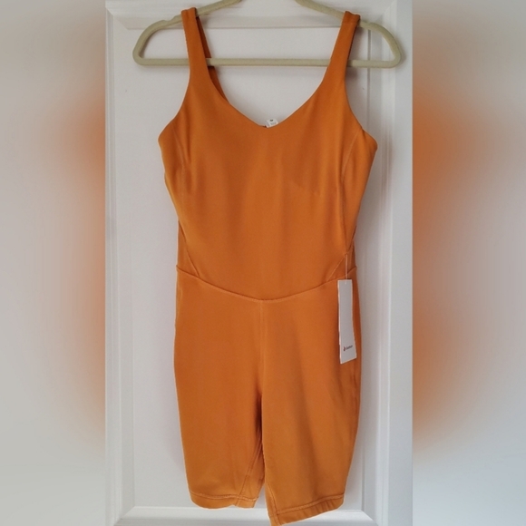 Align Bodysuit - Picture 2 of 6